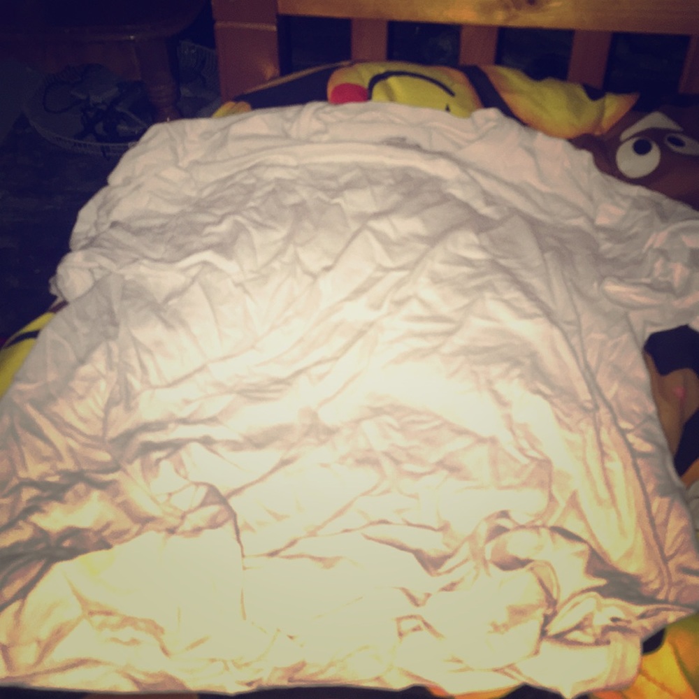 T-shirt white medium size